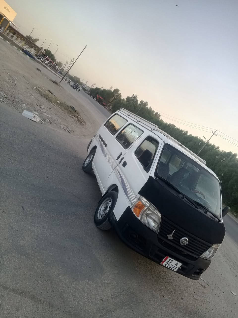 *********** 
نيسان ٢٠٠٩
السياره مكفوله من الضربه والصبغ والتبديل  ما عدا الرباعه مال الواقيات معمرات   دوشمه كاعيه وتنته وكشنات صدر تخم تاير فول
مكينه لا تنقص ولا تبخر جديده
كير كلج اكسل 
السياره خير من الله 
التبريد عندي ما شتغل 
رقم انكليزي مصفره من كلشي تحويل ثاني يوم.  ربع ما عليها 
رقم شاصي شعار بالتكمه 
مكاني بابل الحصوه السعر ١١٥. وبيها مجال للشراي 
ملاحضه :   ما ابيع بالدين وفلوس ما ابقي ع السياره

