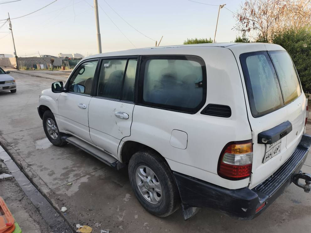 بيع سريع 
سعر ٩٥ ورقة قفل قفل قفل قفل 🔐
مصبوع عام جمالية، ضربة صغيرة بالباب و تكمة الخلفية جهة يمين من ورة (دعمتها عامود يم بيتي) 

مو مكلوب مو حادث مو غركان 

كلشي جاهز بيها و بشرط انطيك اياه مو شراي الله ايخليك لاتكسر بحلالنا ترة سعرة فوك ١٥٠ و ابيعها ب ٩٥ ورقة سعرة قفل من اخير فلس مابيها مجال

اتصال 
*********** أربيل, العراق
