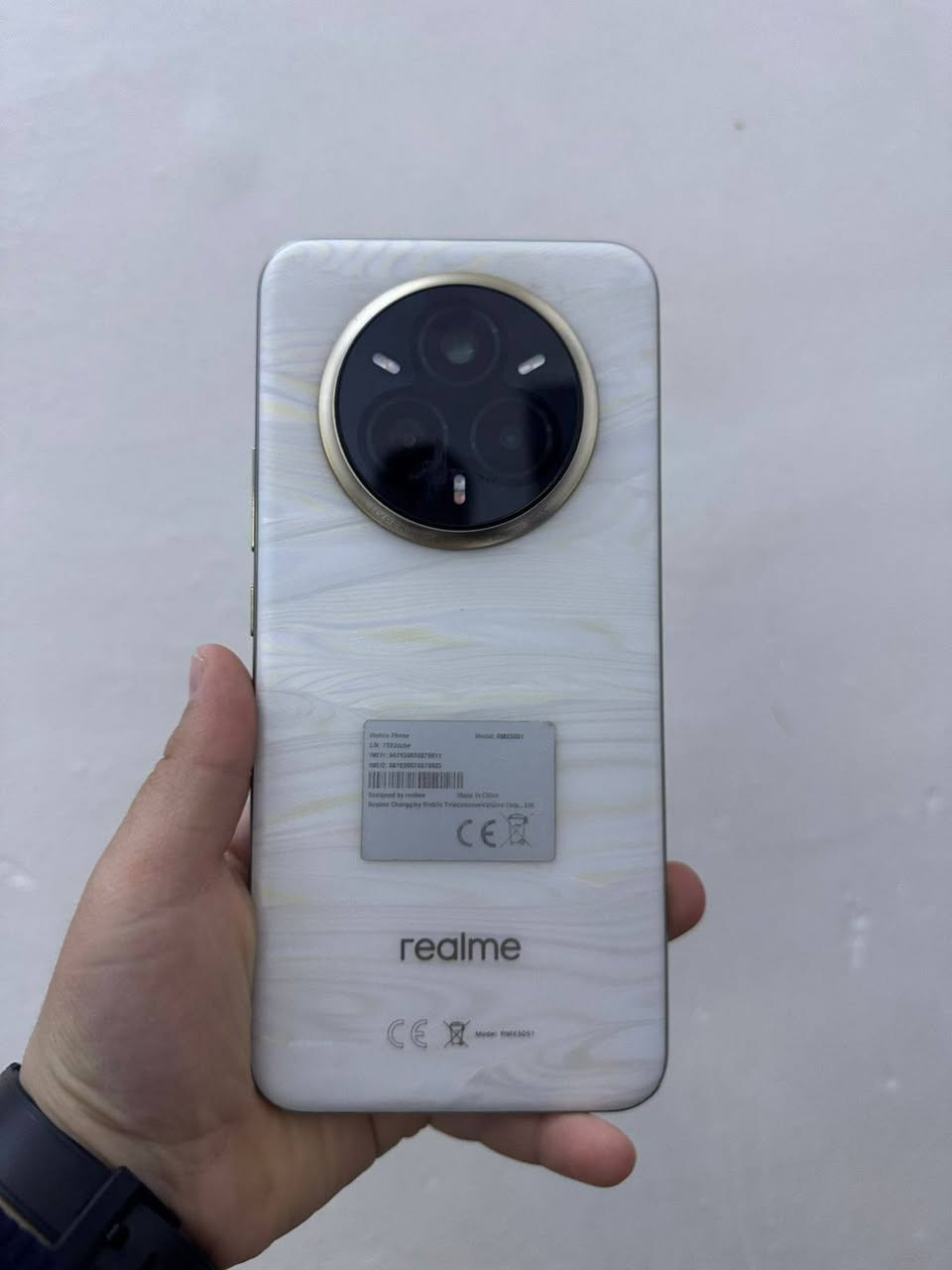 السلام عليكم… بيع نقد ..مكلف بالنشر
ريلمي 14 برو بلص للبيع او مراوس 
الجهاز شرط مامفتوح.   لون ابيض يتغير مع البرودة
الذاكرة/512.    رام/12+14 
السعر/550 وبي مجال 
***********

