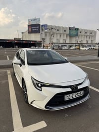 كورلا هايبرد شكل الامريكي مكفوله ماشيه 43 km مكاني بغداد الشعب رقمي 07...