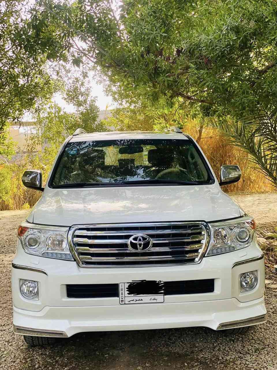 لاندكروزر 2010 بريم اصل 8 سلندر بية صبغ بين البابتين اثر شخط بدون دواخل وعلى الفحص
كير مكينة حدادية كلها مكفول
 رقم بغداد ماشية 160 وشرط الفحص 
تخم تاير جديد 
السيارة بأسمي تحويل مباشر بأسم المشتري 
مكان السيارة بابل 
اتصال فقط *********** 
السعر 297 بيها مجال بسيط
