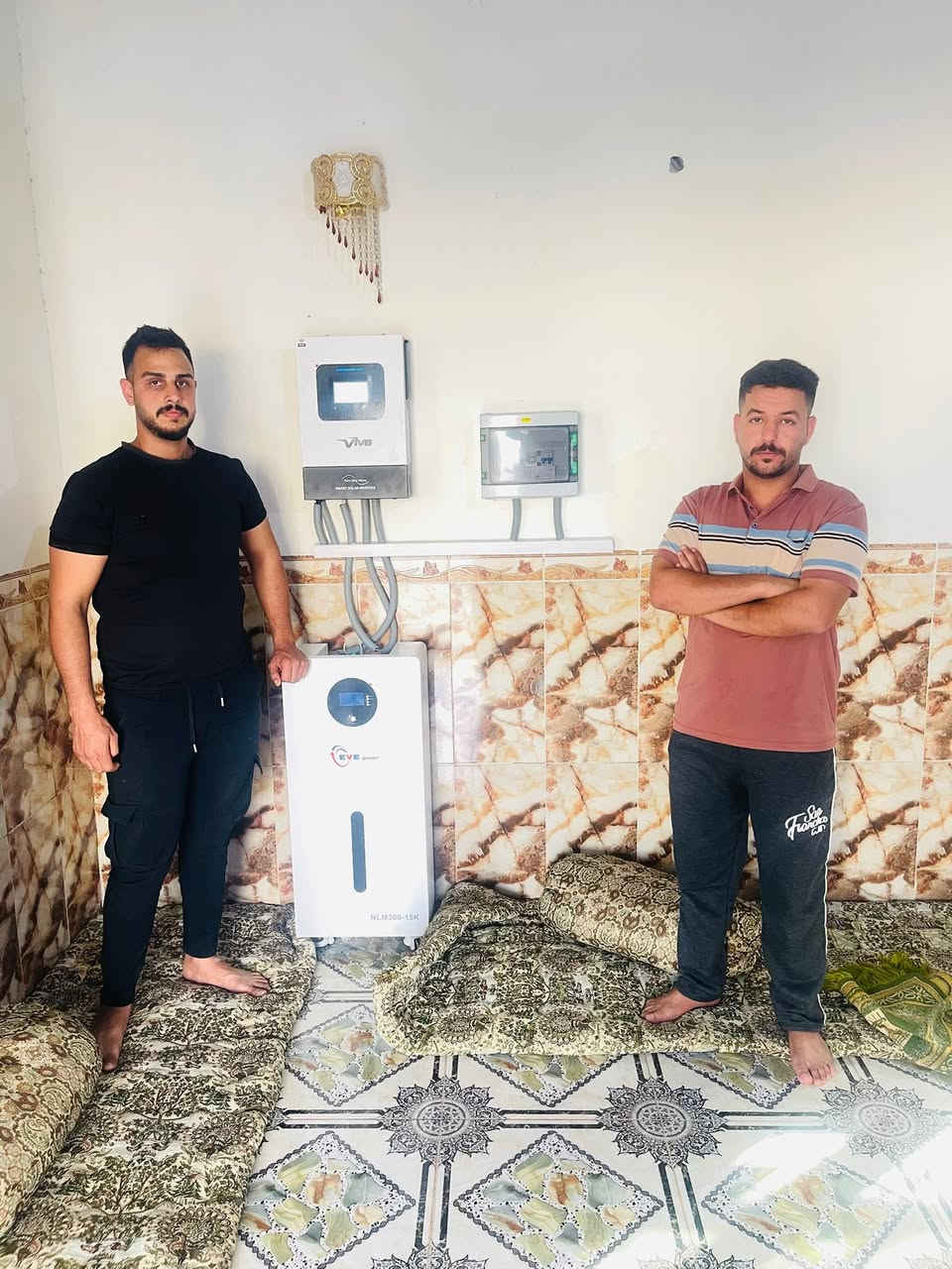 بسم الله وعلى بركة الله 

مو بس نركب منظومة
نحنُ نبني راحة تدوم

من اول خطوه بلموقع لحد النتيجة النهائية ، تنفيذ دقيق  يمنحك كهرباء مستمرة  بدون انقطاع🔋💡

الموقع ديالى الخالص (قرية الثلاثي)

ملاحظه (المنظومة عليها ضمان استبدال 5 سنوات )

بفضل الله تم تنصيب منظومة بقدرة16AM امبير نهاري و16/AMامبير ليلي 🔋💡

المحتويات :
جهاز انڤيرتر من شركة (ViVa solar)بقدرة 6.5KW قابل للتطوير مستقبلا الى حد 24 امبير ضمان 5سنوات (استبدال)🔋💡✅

بطارية ليثيوم  فوسفات الحديد من شركة (EVe)بقدرة15KW
ضمان 5 سنوات(استبدال)🔋💡

مع اسلاك (6)ملم نحاس مبطن / مع بورد حماية وجوزات ذكيه وقواطع (AS)  🔋💡✅
مع اضافة (موترايز) جهاز تحويل اوتو ماتيك بين الكهرباء والطاقة الشمسية🔋💡✅

منظومة مصممه للعمل بثبات  مع شركات رصينه وظمانات حقيقيه🔋
مكونات اصلية واداء موثق🔋
تنفيذ احترافي بإشراف فريق مخصص 🔋

للحجز والاستفسار: 
مراسلتنا على الصفحه او الاتصال على الارقام التالية
***********
***********
واتساب /***********
#الطاقة
#الطاقة_الشمسيه
#الطاقة_الشمسيه_ديالى
#الذهب_للطاقة_الشمسيه
