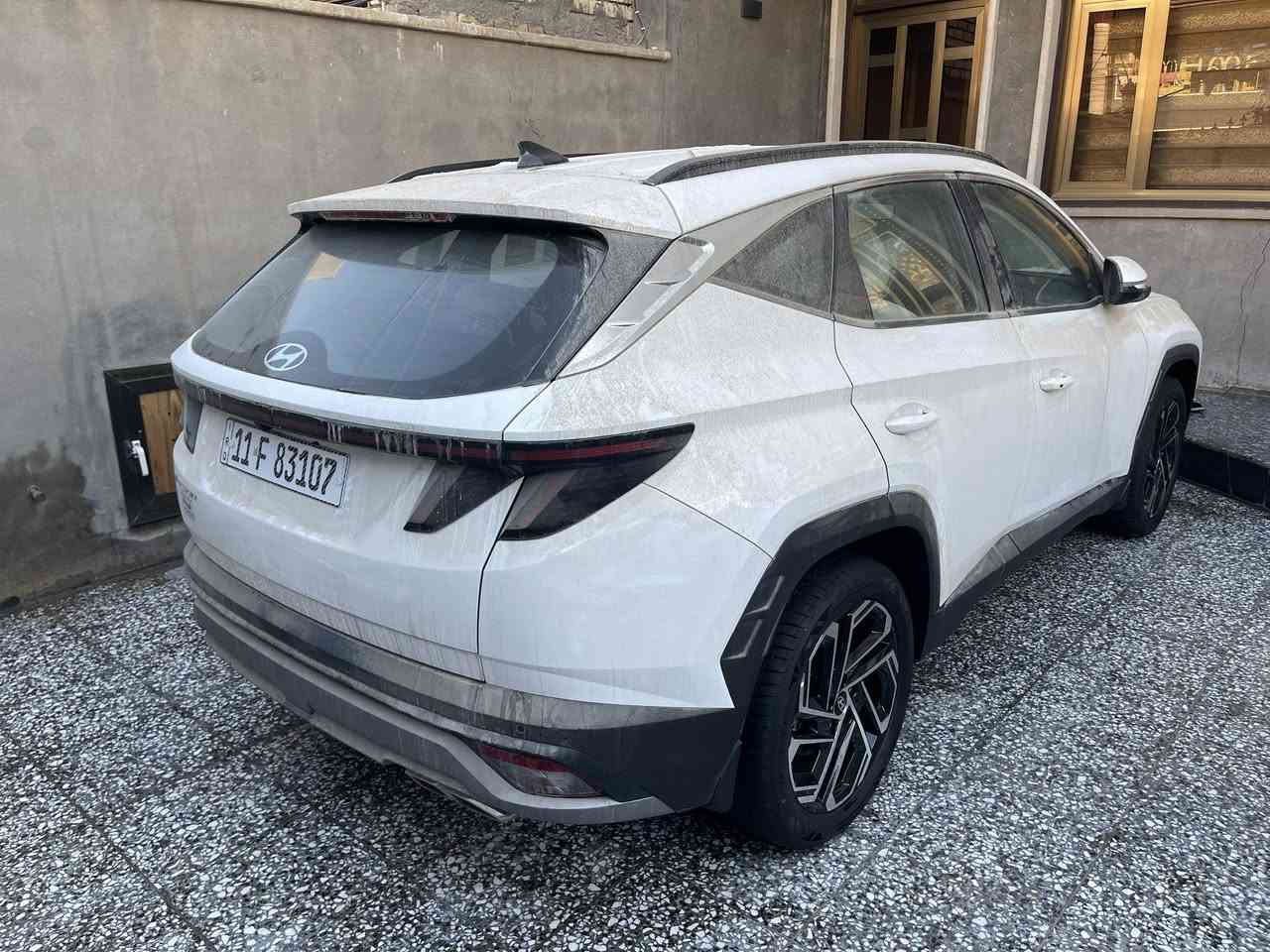 توسان خليجي 2025
زيرو فول مواصفات عدا البنوراما 
بصمه/ كشنات تبريد / كشنات  كهرباء/ بصمه ابواب / مري شفط / شاحن / بردات / تشغيل عن بعد / ويل ١٩
ضمان ٥ سنوات. رقم بغداد بإسمي 
السعر ٢٤٧ وبيه مجال للشراي 
العنوان بغداد للاستفسار 
***********
