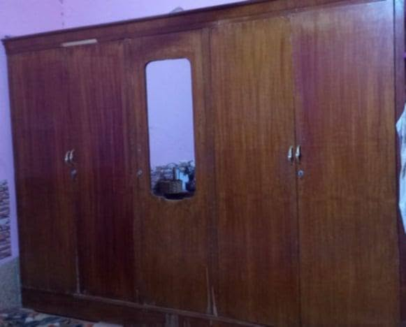 سلام عليكم ميز مراية و كومديات ثنين و كنتور ابو 5 باب نضيفات الشراي يراسلني خاص


**إذا كنت صاحب هذا الإعلان وتريد حذفه لأي سبب، رجاءا أرسل رسالة إلى الدعم الفني**