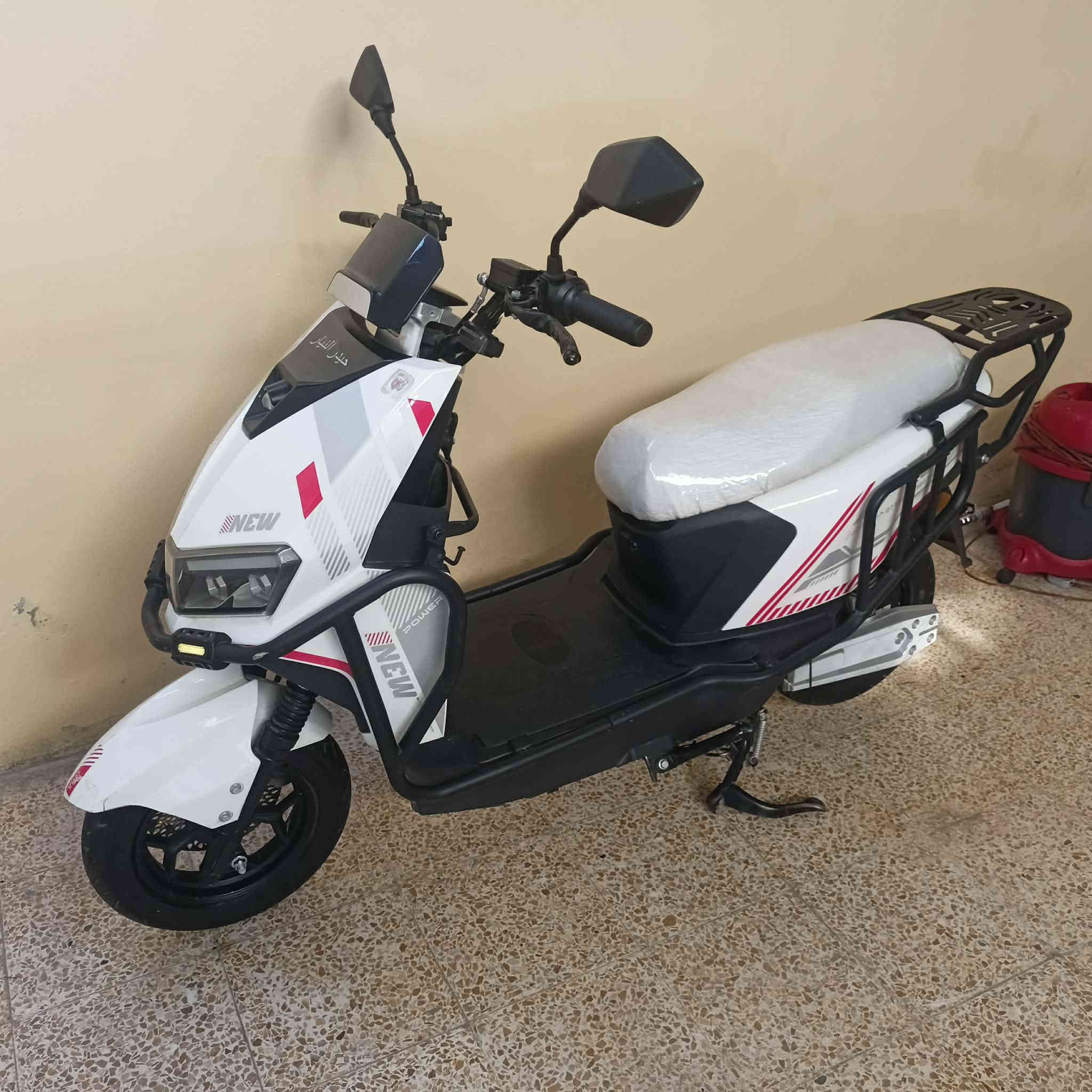 للبيع تفاصيل والسعر الاتصال ع الرقم ***********
