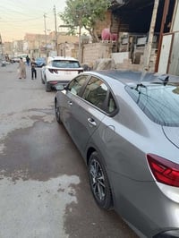 فورتي موديل ٢٣ وارد امريكي  حادثهة جاملغ وبنيد وحاليا انطخت بالبابتين ...