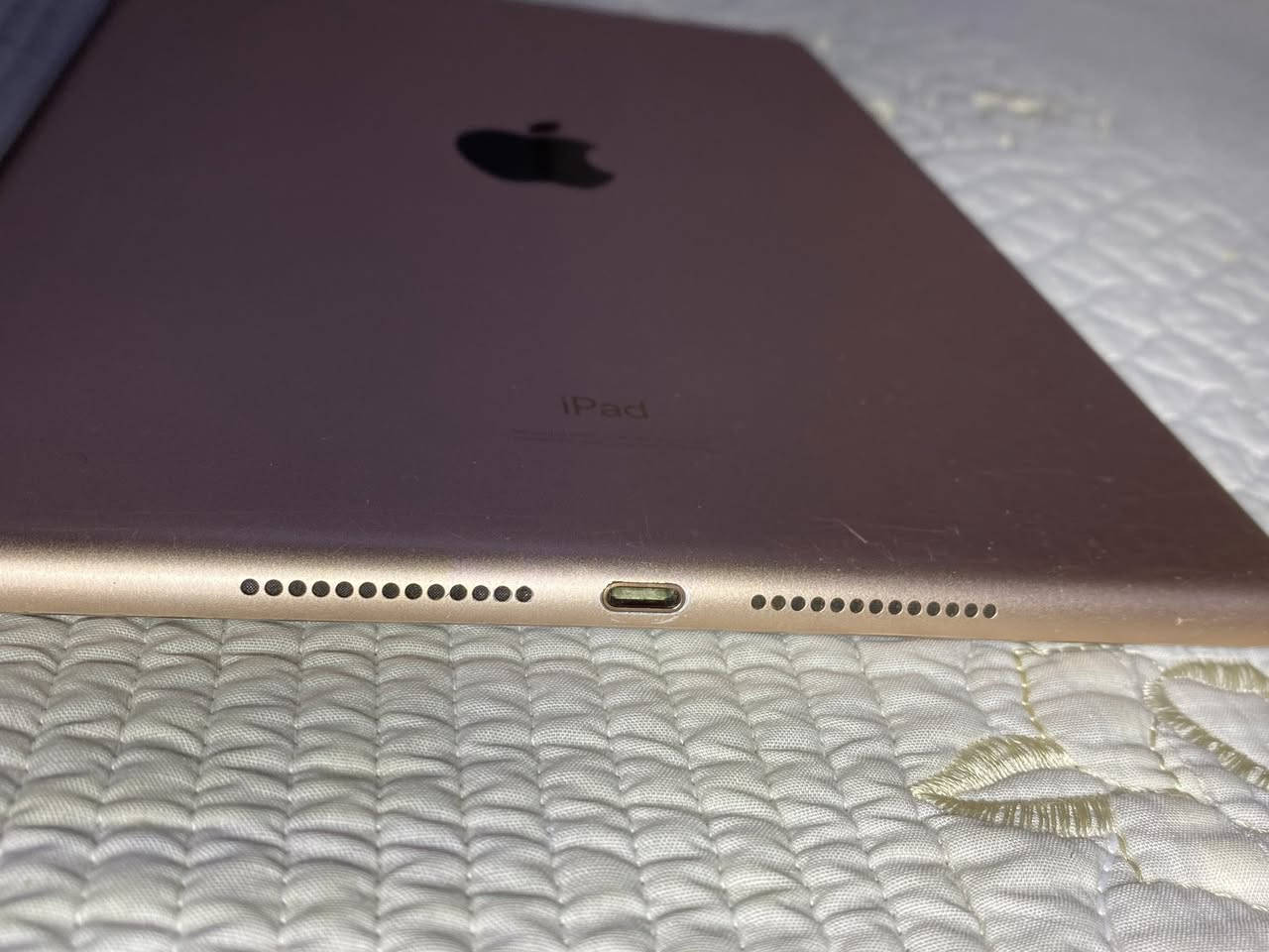 السلام عليكم ايباد 7 للبيع
ذاكرة 32  نظيف ولا قطعه مبدله مكفول

، السعر 150 قفل 

الرقم  ***********

المكان الطوبجي
