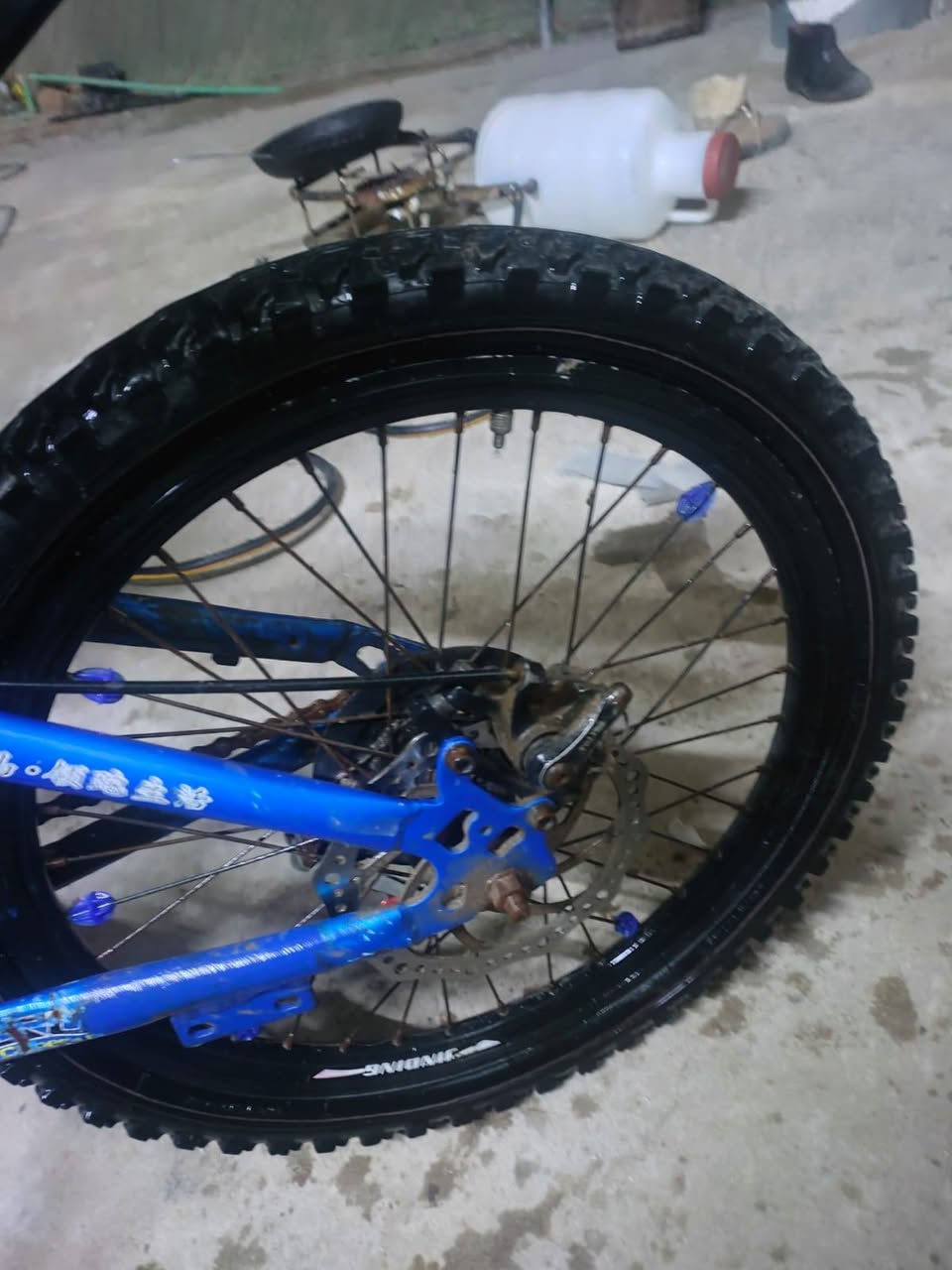 باسكل للبيع نضيف كلش بس صچم للماشم مثل ما واضح بل صوره مكينه جديده تايرات جدد دبلات جدد حجم 20 سعر 40 مكاني بابل كفل قرب مطعم الكرار  للاستفسار ***********
