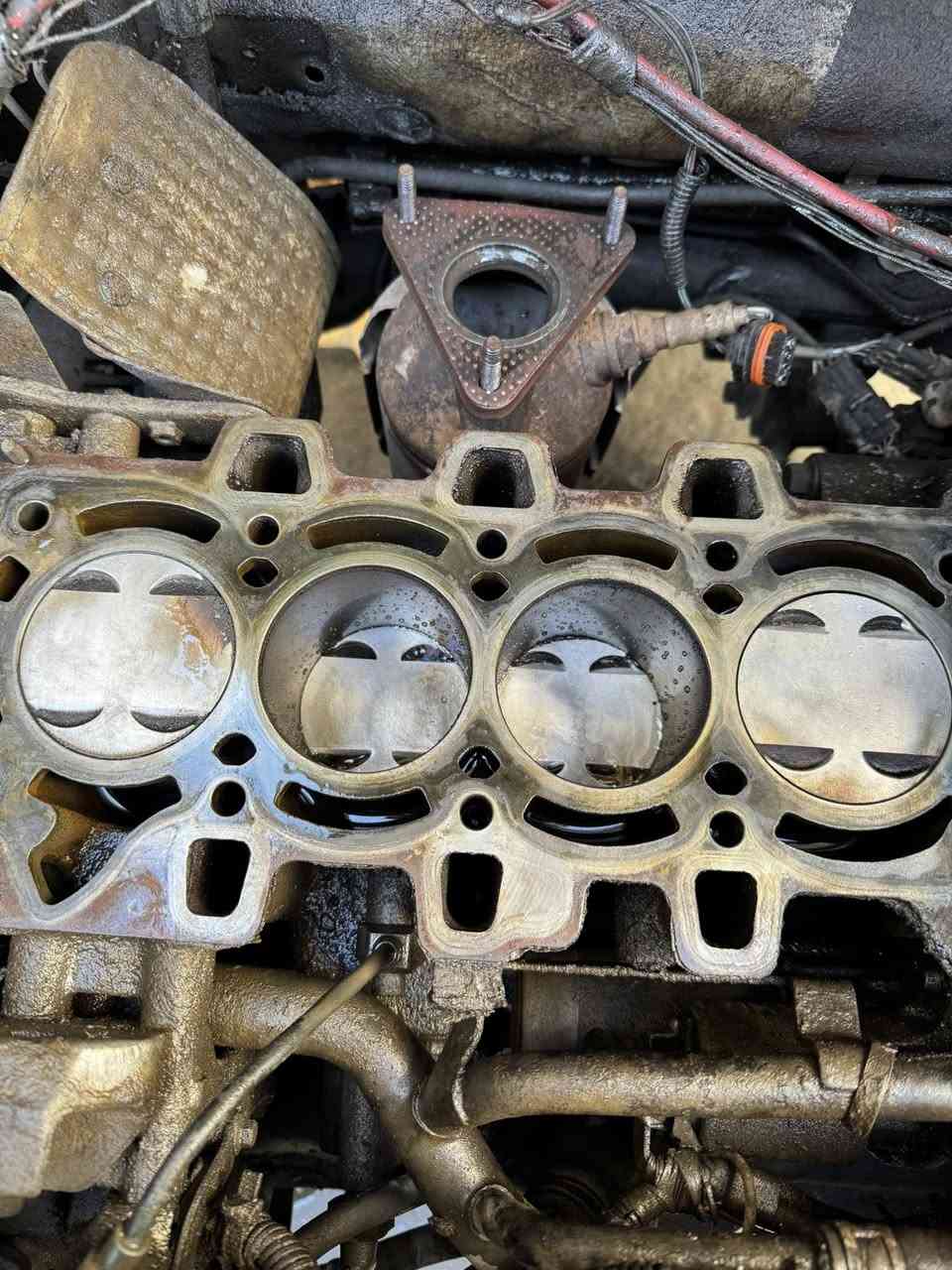 سلام عليكم ورحمة الله وبركاته 

ورمضان كريم عليكم 

من ضمن اعمال ورشة الاخوين لصيانة السيارات 

العنوان بصره الجمهورية مقابل المرور القديم او قرب شارع المكاتب 

*********** حسن العيداني
