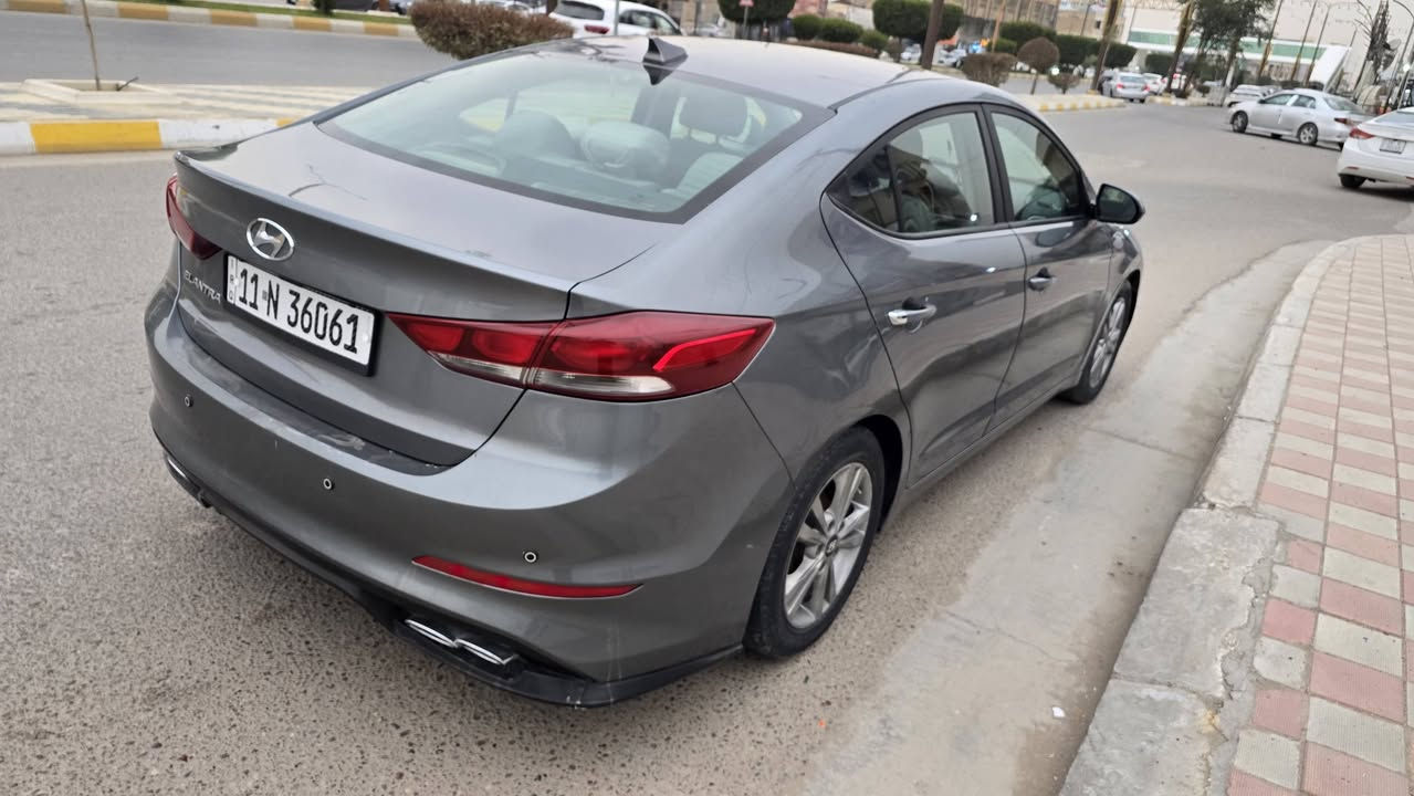 سلام عليكم اللبيع هونداي إلنترا موديل 2017 وارد امريكي بيها جاملغ وبنيد بدون تبديل وبدون دواخل  وباقي مكفولات   شاشه كأمره دواره تحكم ستيرن مثبت سرعه  سيارة جديدة وجاهزة من كلشي تبريد ثلج حدادية تخم تاير كير ومكينة 2000 دوش مكفولات  سياره احله من صور #السعر 123$$ لاستفسار علا الارقام
***********
***********
***********
مكان السياره الانبار الفلوجه
