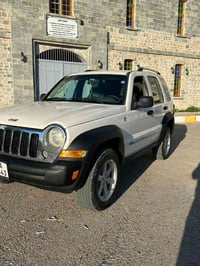 جيب لبرتي حرس حدود موديل 206محرك بلاد 6v دبل كير رباعي محرك وكير بشرط ...