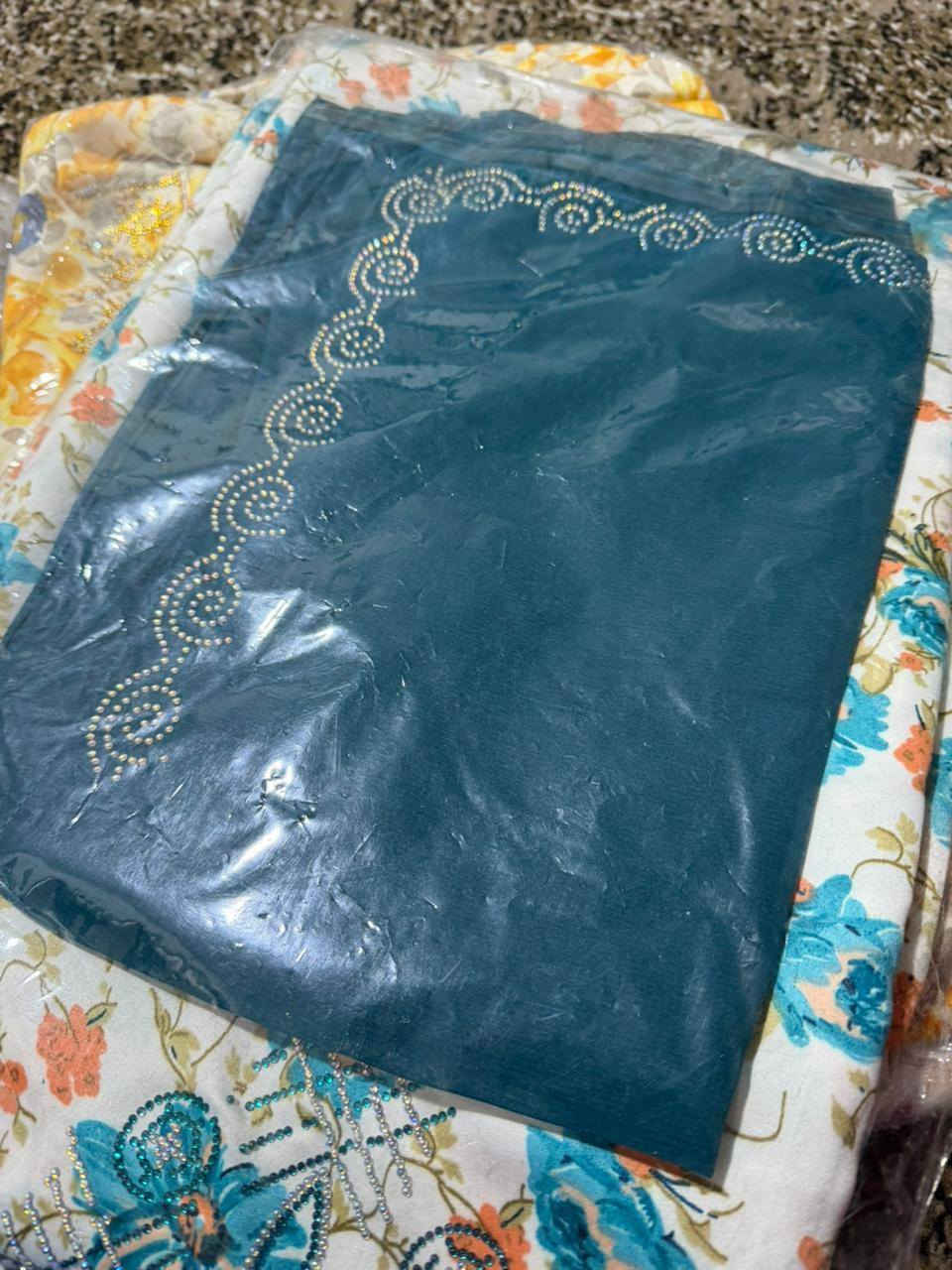 مخور إماراتي مع شال ماشاء الله القطعه تجنن قماشاتها 😍
التواصل على رقم الواتساب *********** او رساله دايركت
متوفر توصيل داخل الرمادي ب٣ والمحافظات كافه ب٥ الف
#ريهام_الراوي #اكسسورات #الجمال #اكسسوارات_مطلية #مخور #مخورات_إماراتية #الانبار_الرمادي
