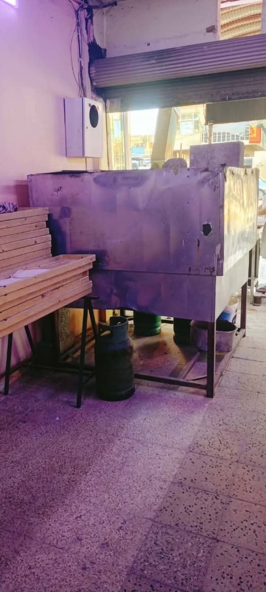 للبيع فرن لحم بعجين حجم وصط بسعر مناسب
***********

***********
