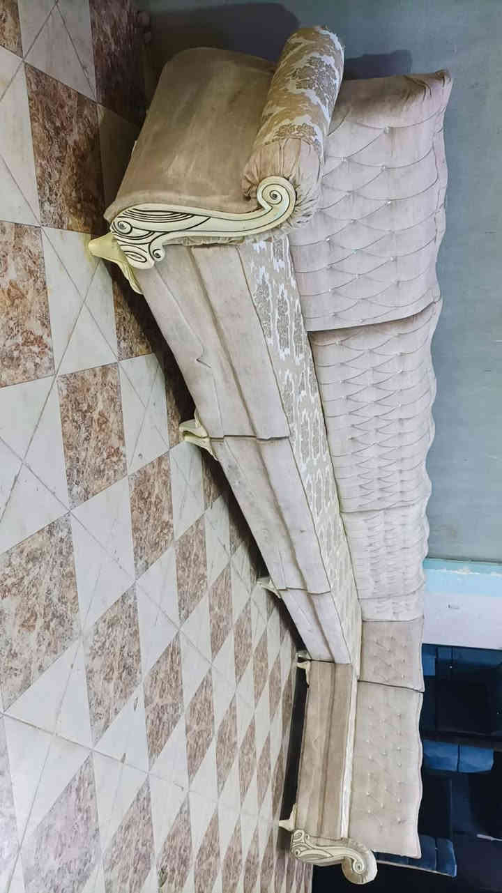 يالله 

تم وصول حاويه تخامه وكاونترات 
العنواان الخضر وعندي خدمه توصيل
استفسار مراسله الصفحه او الاتصال عل الرقم 
*********** واتساب
