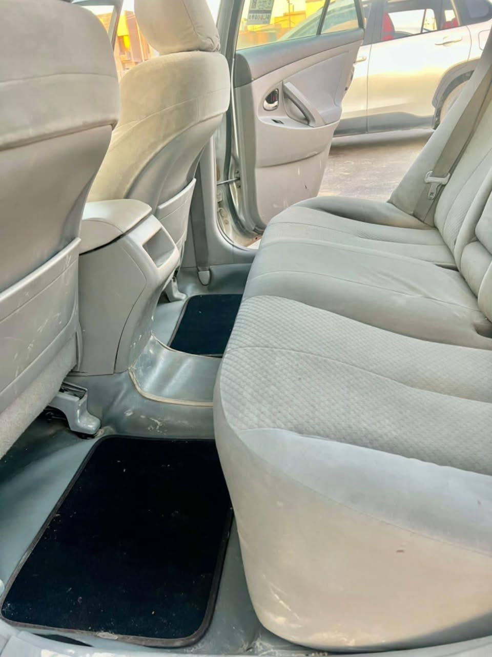 كامري ٢٠٠٧ محرك جديد طابوكه ٢٤٠٠ وارد امريكي سياره جاهزه كهربائيات تدفئه تبريد دواخل نضيفه هزهه جديده سنويه ٢٠٢٨ تحويل مباشر رقم انكليزي بغداد السعر ٩٨ وبيها مجال ***********
