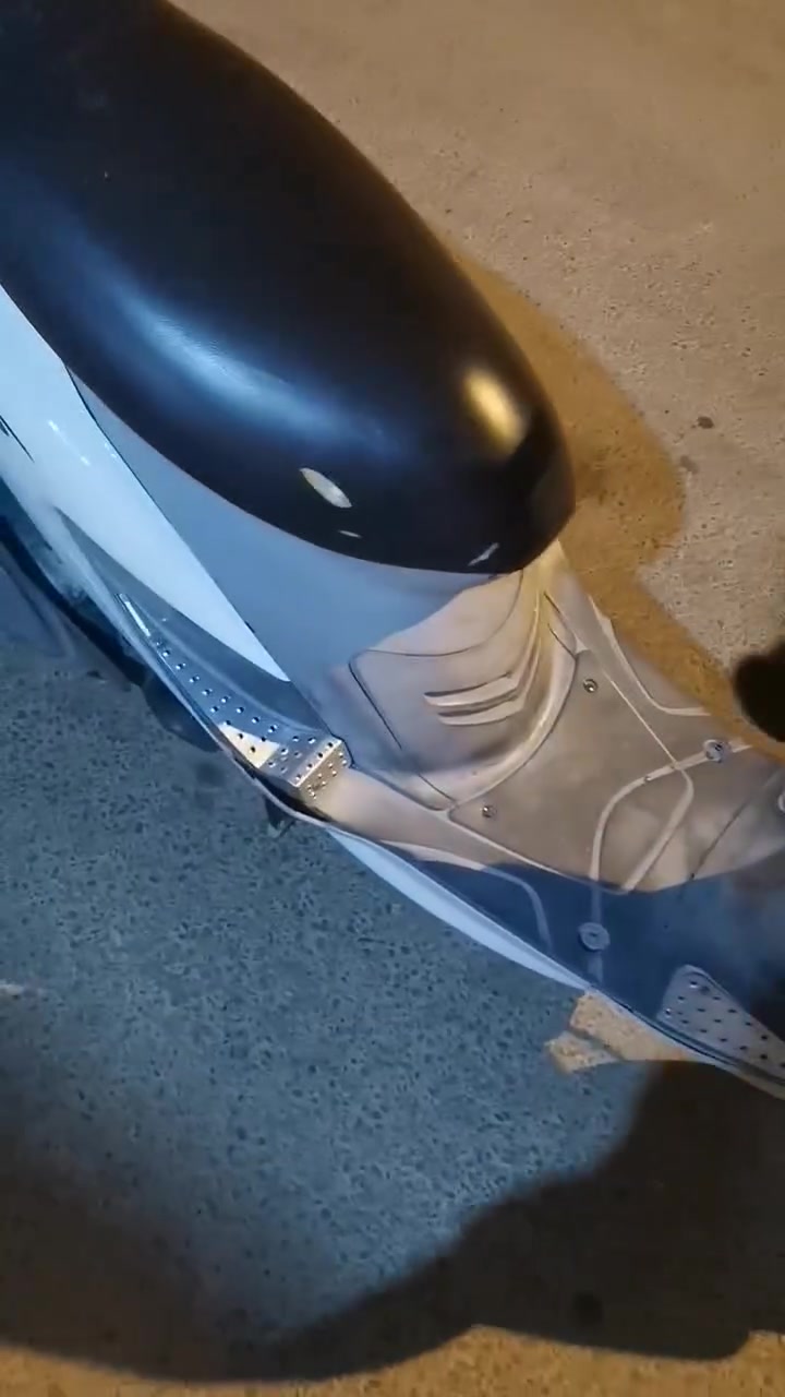 ماكس قجمه لبيع
دراجه كامله مكمله سلف دكه وحده كهربايات كله شقاله من الطول لطول
فول ملاح مختمه
سعر ٧٠٠ وبيه مجال
عنوان بصره الزبير حي الصحفين
***********
