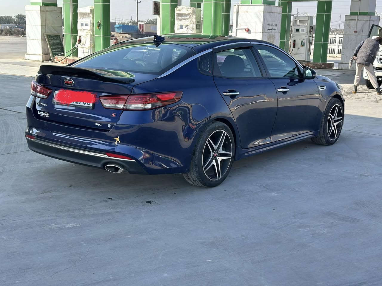 السلام عليكم
اوبتما 2018 رقم شمالي 
تحويل او وكالة 
مواصفات 
 كشن كهرباء 
شاشه جبيره 
رادار جانبي 
بيها صبغ اربع قطع سونار بالمنشور 
مصرف عليها سياره 
محرك كير كفاله 
ماشية 105 ميل 
سيارة حلوه وجاهزة 
صور الحادث والسونار بالمنشور 
سعرها 119 ورقه 
بغداد بسمايه 
***********
