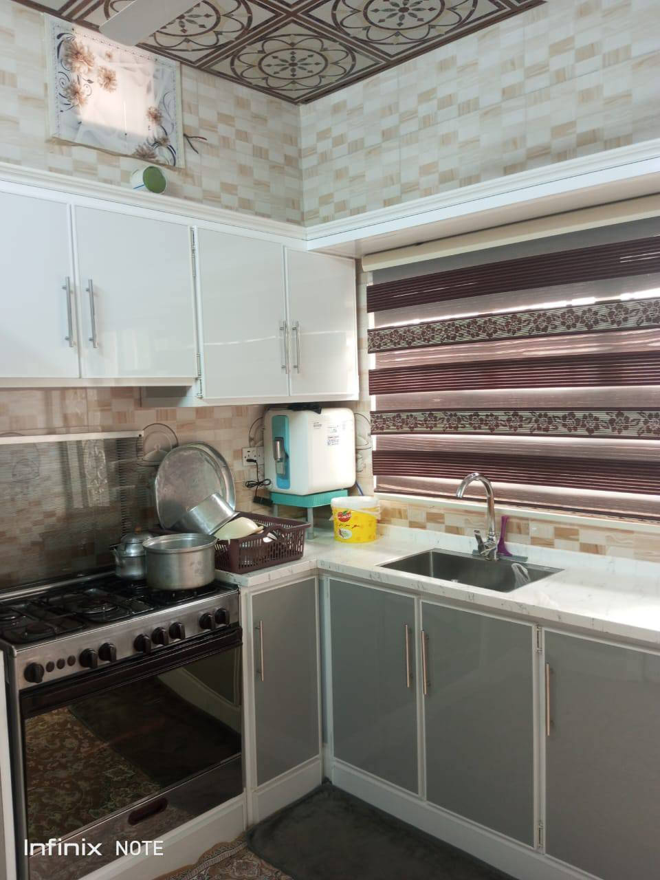 دار زراعي للبيع طابق واحد 
مساحه 100متر مربع ركن 
موقع مميز حي بدر شارع صيدليه غدير رابع فرع 
خدمات كامل بيه 
سعر 68مليون بي مجال 
تفاصيل ***********
شراي يتصل
