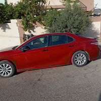 كامري 2019 Xse ضرر مرفوق ويا المنشر بس بيه تيزاب عده الصفحه اليمين نضي...