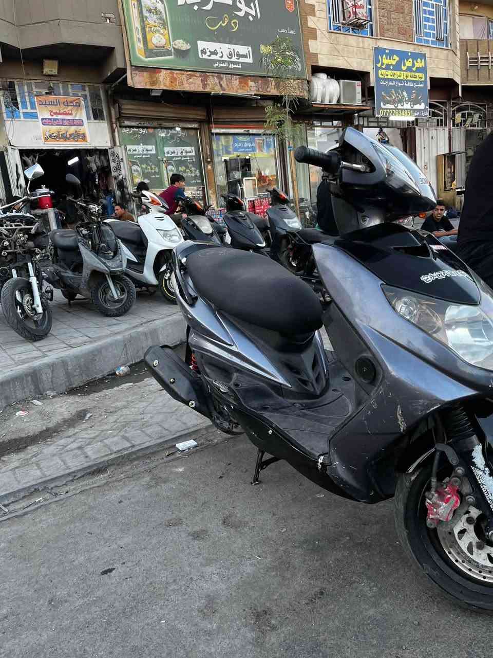 سلام عليكم
سكنس فحل نوزل خطين ام🛵 طلاعات دراجه نضيفه صاره3اشهر من نازه رمبه قطع رياضيه
مروحه رياضي 
قمجي ابريك رياضي 
يدات ابريك رياضي 
رقم *********** 
واتساب. سعر  750 وبيه مجال

