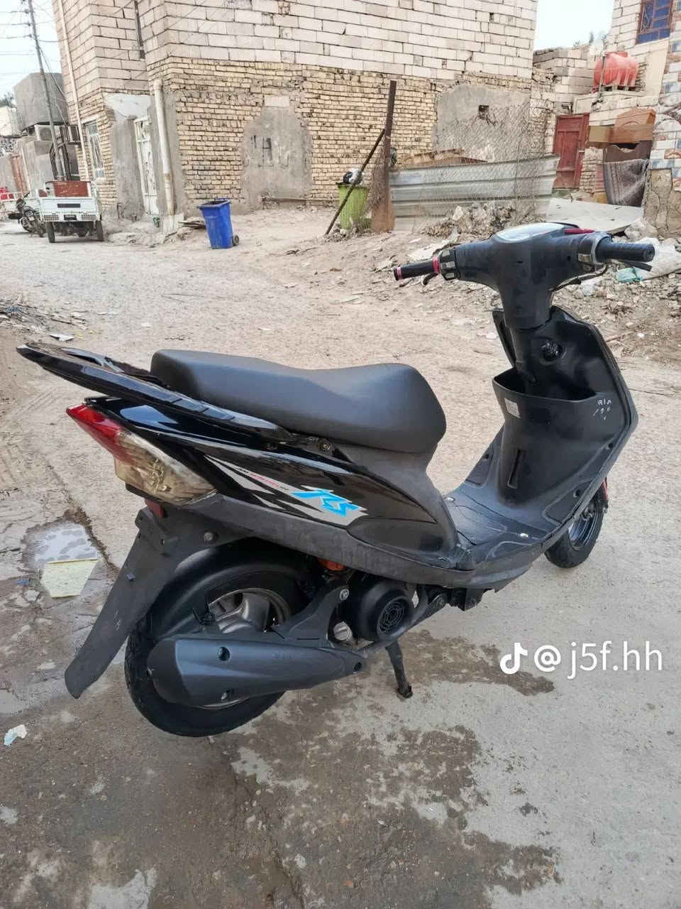 كفرات تجاري دراجه مفتوحه  ٥٠سعره ٦٥٠ وبيهه مجال دراجه بل حقيقه احله

كلشي شغال بيهه

عنواني ناصريه مركز حي شموخ الثانيه

***********

اخوان مكلف بل نشر وتفاصيله مكتوبه
