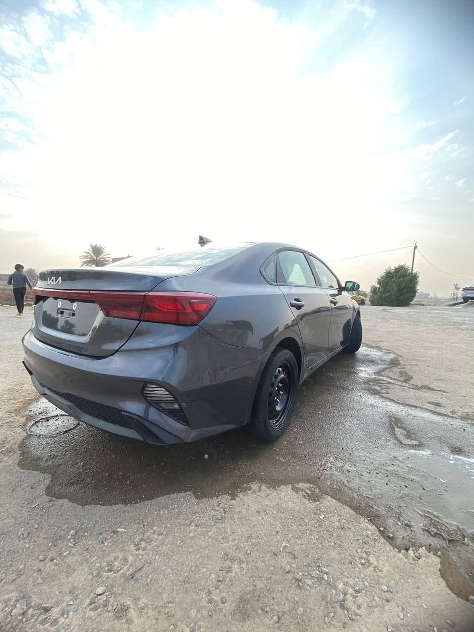 للبيع كيا فورتي 

موديل ٢٠٢٤ 

مكينه ٢٠٠٠ دوش 

رادار امامي 

رادار جانبي نقطه عمياء

أشاير بالمري 

كأمره خلفيه 

تحديد مسار 

توقف ذاتي 

بدون رقم منفيس باسمي 

حادثه جاملغ امامي تبديل والبنيد ربع منه 

مكان السياره بغداد 

رقم *********** 

السعر ١٢٩
