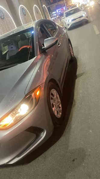 السلام عليكم 
النترا 2017  وارد حادثها قبغ جنطه مبدل بدون دواخل بدون ايرباك 
بيها رشات صبغ بالصفاح رش فقط 
محرگ2000 مفتوح 
كير atm مكفول 
تبريد ❄️ 
صدر امامي خلفي جديد 
رقم أربيل هزه وسنويه جديد باسمي شرط التحويل 
مكاني الشعب 
السعر 113$
*********** بي واتس على الفيس ما ارد
