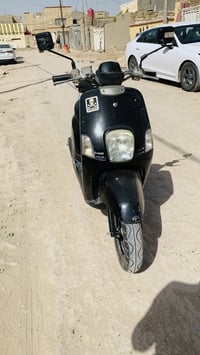 بوليس 2004 السعر ٤٥٠ وبيه مجال قليل للتصال 07885600638