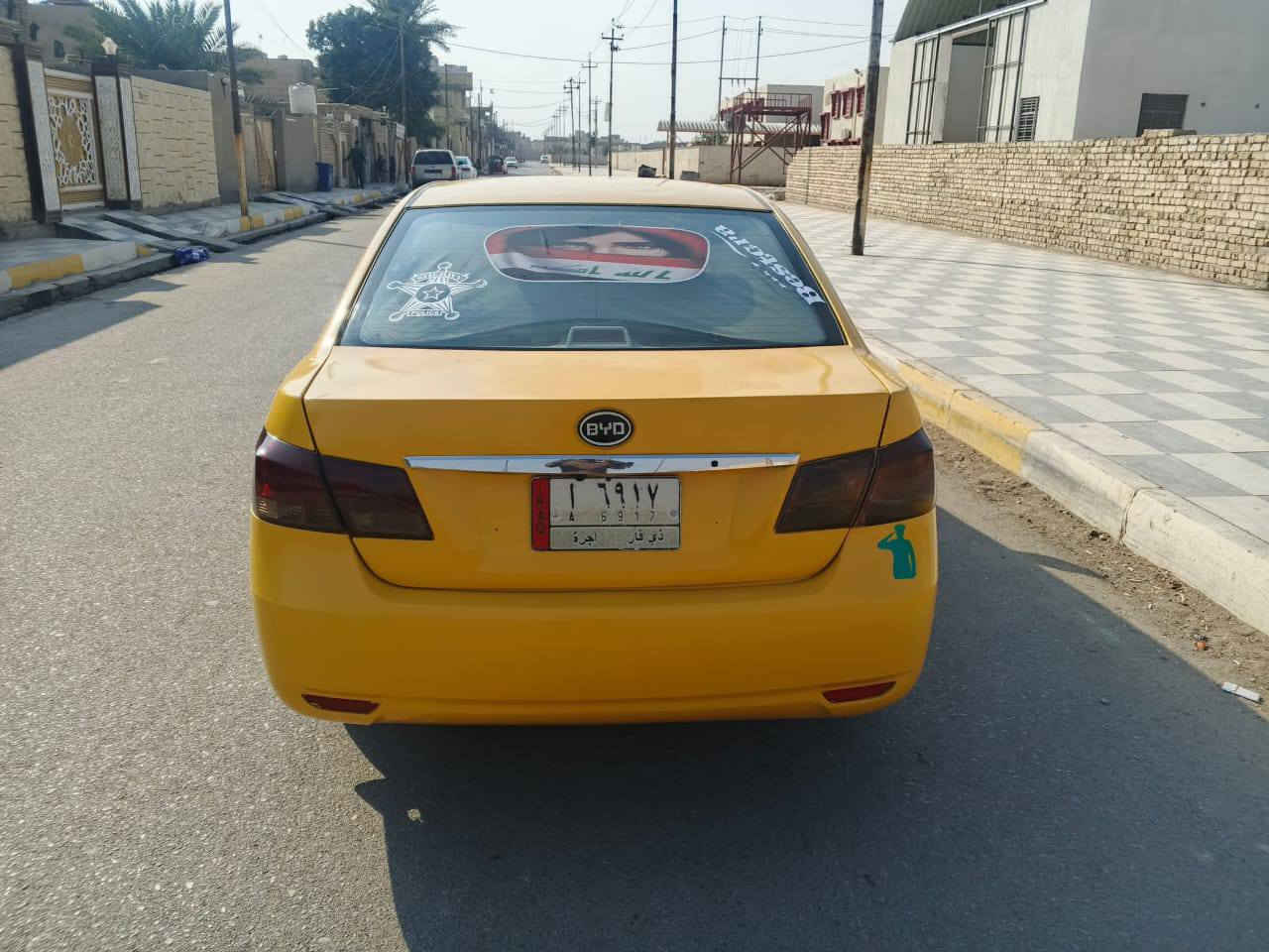 سلام عليكم سياره بي وايدي موديل 13 جي ثري رقم انكليزي سنوره ل31 حداديه مكينه كير فول مصفره هيه   مكفوه من الشخط وغرامات الستفسار الرقم ***********
