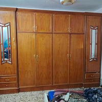 كنتور ٦ أبواب وملحق صاج داخل خارج حطاطه توصى مكان عامريه  سعر ٤٥٠ ٠٧٨١...