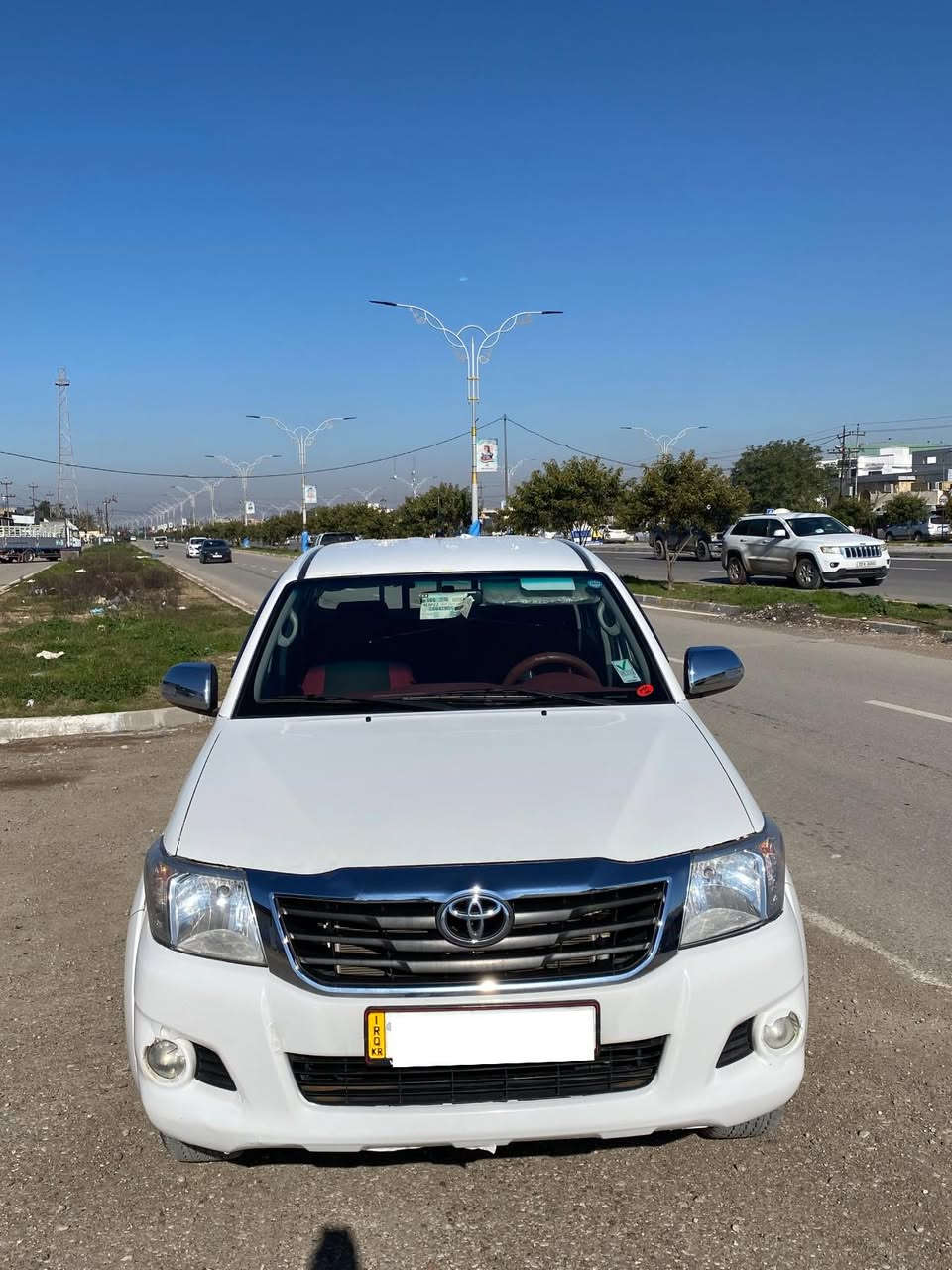 سلام عليكم
مكلف بالنشر 

للبيع هايلوكس موديل 2014 

ماشي 150 الف 

سيارة كلين 

محرك 4 سلندر   2700.  vvt-i بانزين

گير عادي 

تخم تايرات جديد

گير ومحرك بشرط 

تبريد ثلج 

مكان السيارة كركوك / طوز خورماتو 

#سعر  232 ورقة 

للاستفسار ***********
