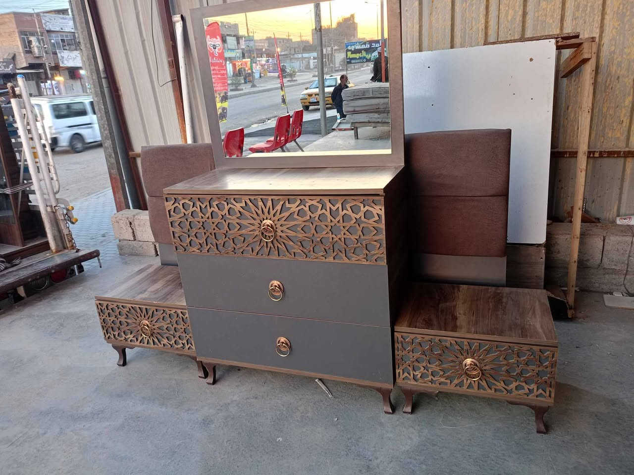 غرفة تركي 🇹🇷 مستخدام 5قطع  ✨✨
نضافه 90 💯
اسلايت  💖
السعر 425 💖💸
مع شد🪛 ونقل 🚚  مجاني  داخل بغداد  محافظات بكروه


**إذا كنت صاحب هذا الإعلان وتريد حذفه لأي سبب، رجاءا أرسل رسالة إلى الدعم الفني**