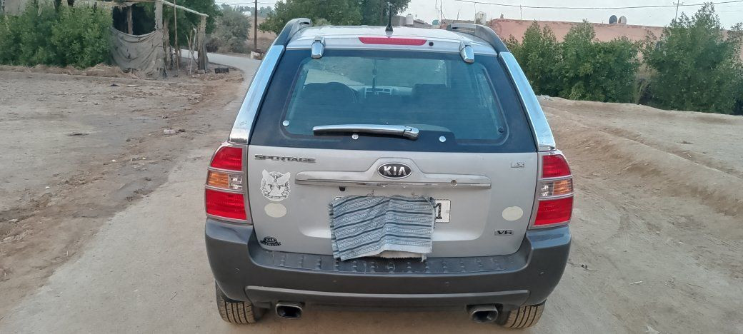 سبورتج مديل 7وارد امريكي رقم بغداد نكليزي سنويه لل27 مكفوله ضربه وصبغ مكان ناصريه محرك 6 سنندر تبريد كامره شاشه محرك وكير جاهزه ***********
