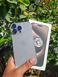 ايفون ١٥ برو ماكس • ٢٥٦ • بطارية ١٠٠٪