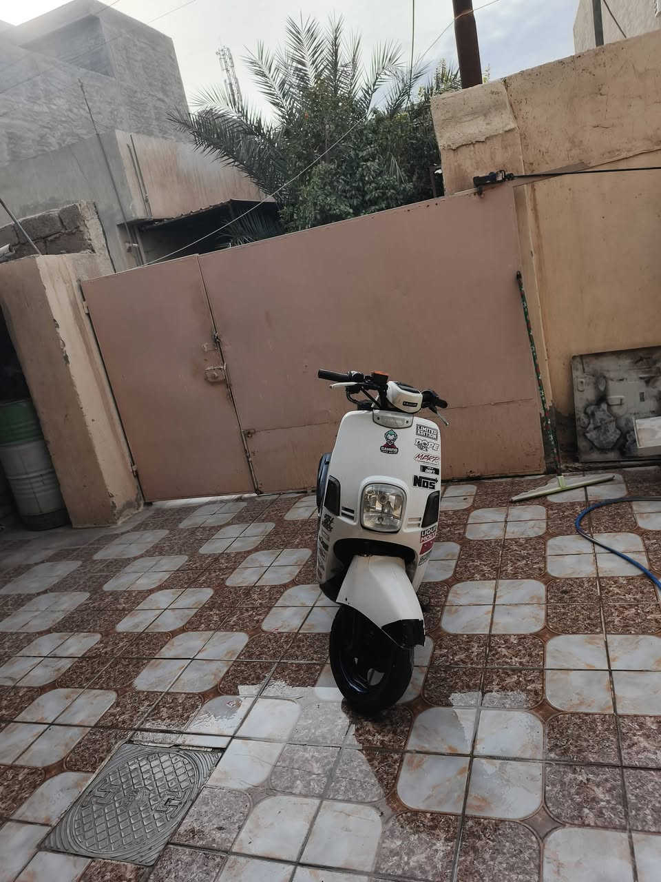 السلام عليكم موطور ماكس بوليس نوزل للبيع بوشه٤٩ موطور خير من الله للتواصل ***********
