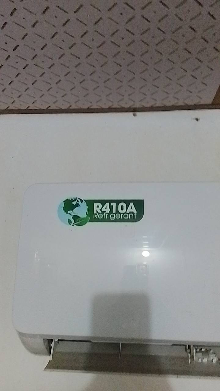 سلام عليكم سبلت طنين جديد جديد جديد كلش استخدام  15يوم البيع العنوان كربلاء الشبانات قرب دار اليتام
الي يريده يتصل او وتساب الرقم ***********
