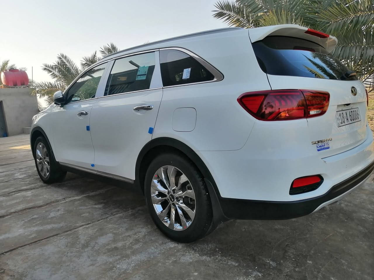 السلام عليكم ورحمه الله وبركاته
بيع
كيا سورينتو موديل 20 وارد خليجي 
رقم بابل مشروع وطني باسمي 
فول عادل بانوراما كفاله عامه 
ماشيه 80
محرك 6 سلندر كفاله 
كير 8 نمر 
شاشه جي بي اس وايرليس 
تحكم جهتين بصمه ابواب 
بصمه تشغيل ثلاث قطع تبريد 
حساس خلفي امامي ميري كهرباء شفط 
ترحيب عند الاقتراب 
 ويل 19 
كشنات جلد كهرباء 
سبعه راكب
بردات اصلي خلفي 
دبل شباك نيكل 
لايت 3 عدسات 
رقم هاتف *********** عنوان نجف سعر267 وبيه مجال
