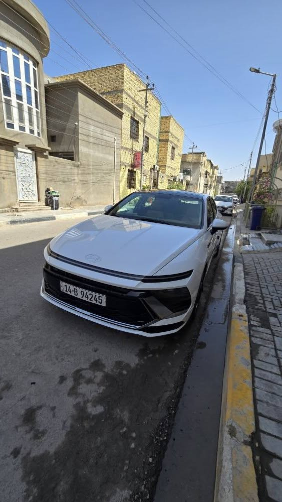 سوناتا مديل 2025 كفاله عامه رقم بصره باسمي السياره ماشيه 25 فول مواصفات 
ضمان شركه الأولى محرك 2500 
للإستفسار  *********** البصرة, العراق
