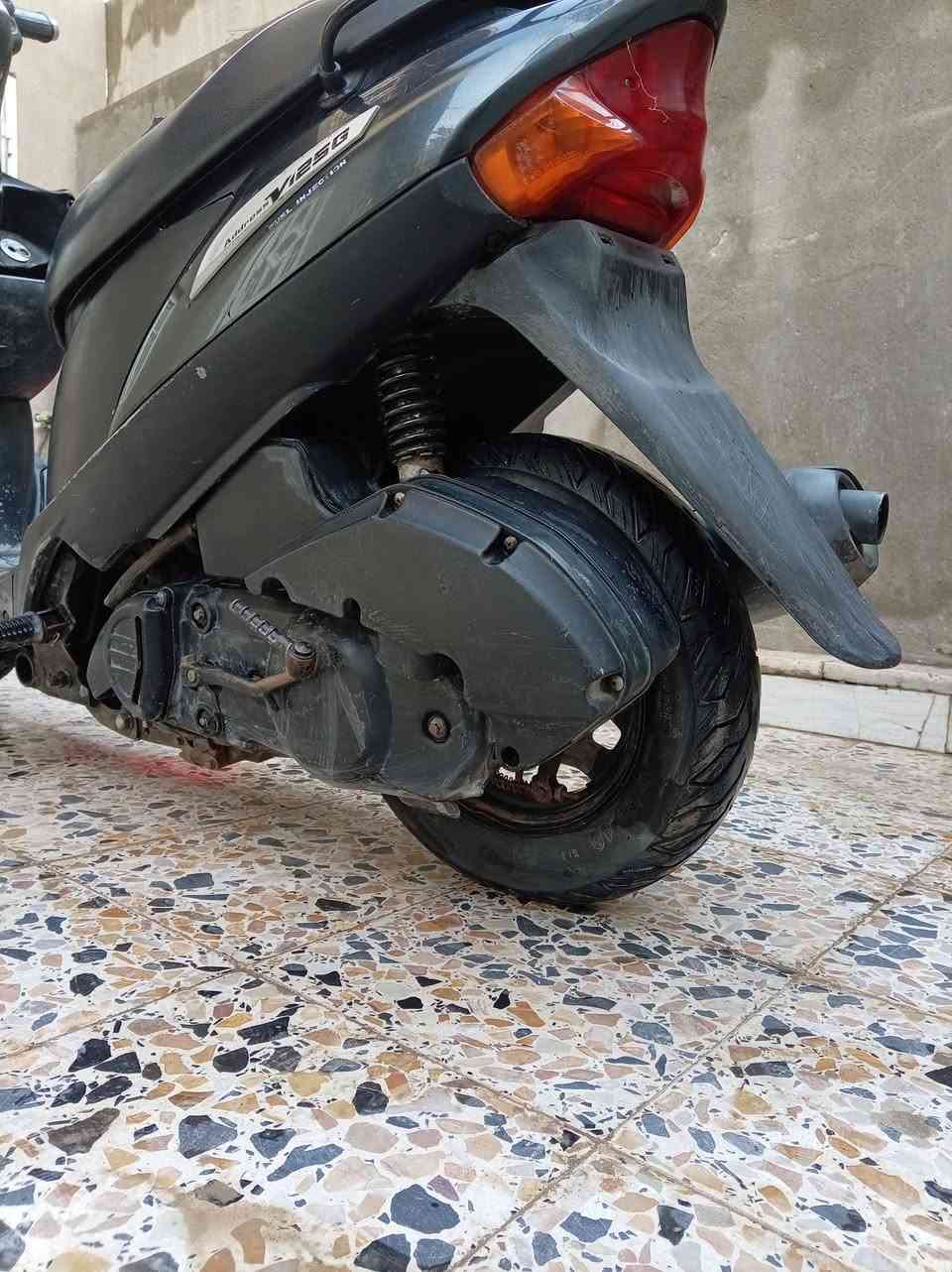 لبيع دراجه ادرس قديم نوزل مجفته نضيفه كهربائيات كامله
المكان الكوت حي الحكيم
السعر 400 وبيه مجال 
متواجد خاص


**إذا كنت صاحب هذا الإعلان وتريد حذفه لأي سبب، رجاءا أرسل رسالة إلى الدعم الفني**