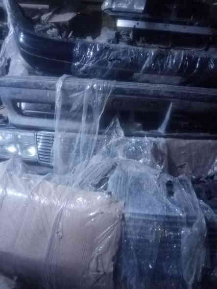 السلام عليكم متوفر قطع غيار سيارات محور ياباني (بطه مارك كرسته شيزر راس الثور أرنب سيدان )القرنه نهر الباشا محلات أبو كاظم هاتف *********** /***********
