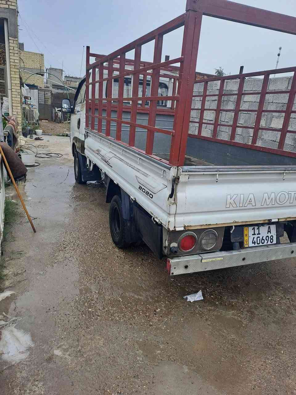 كيه بنكو موديل 2004
سعر 78وبيه مجال 
سياره خير من الله 
عنوان جسر ديالى 
رقم ***********
