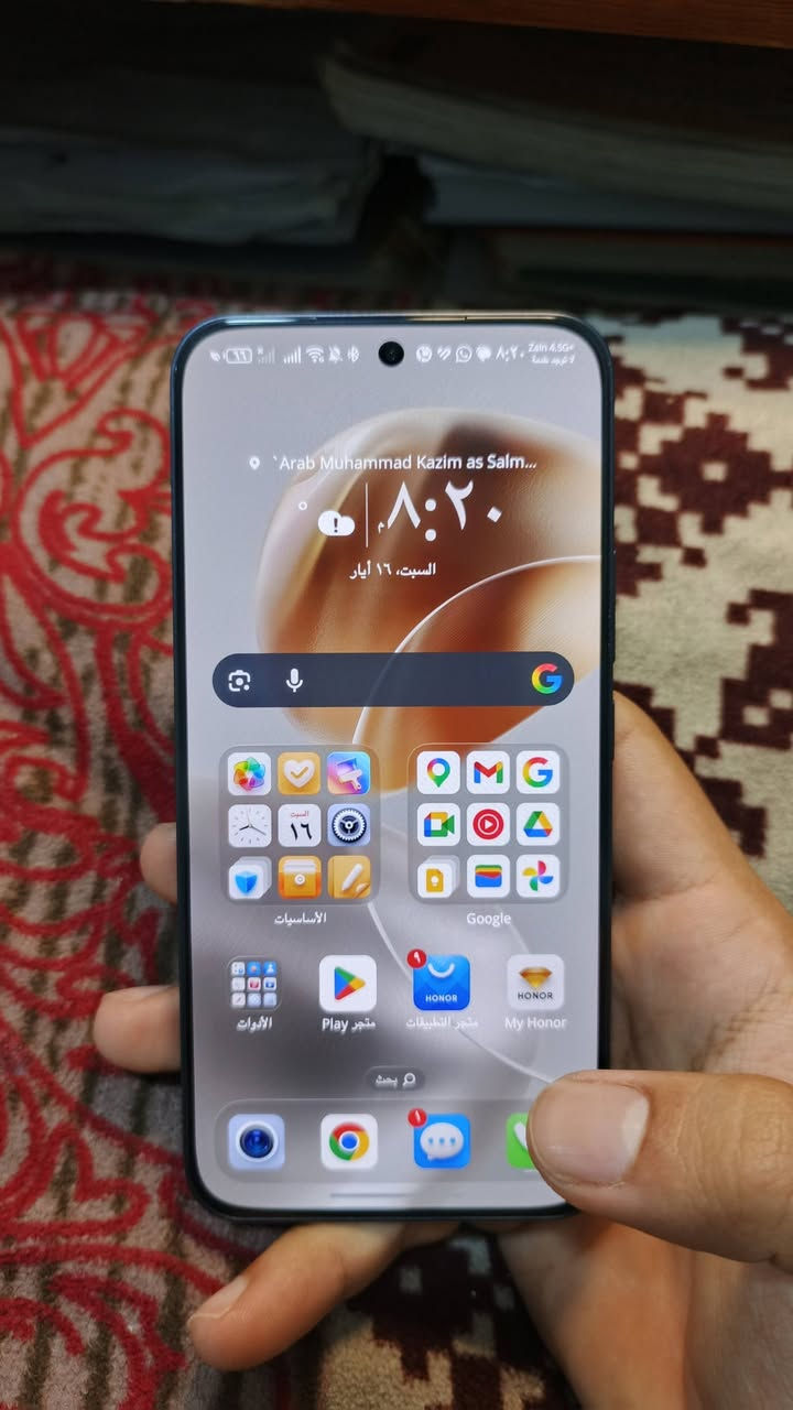 Honor 400 (5G)
ذاكرة 512 رام 12
تلفون جدید اخوان شخط واحد مابي
يدعم شريحة الكترونية وخاصية الـ NFC
شاشة AMOLED 21440p
معالج 3 Snapdragon 7 gen
بطارية 6000 میلی آمب
سرعة شحن 80 واط
مستشعر كاميرا أساسية isocell hp3 بدقة 200 ميگا بيكسل وتصوير ليلي حاد 
كاميرا واسعة بدقة 12 میگا بكسل وتدعم تصوير الماكرو كاميرا سيلفي بدقة 50 میگا بیکسل أخوان جهاز متكامل من كل النواحي
سعر : 430 أو مراوس بسامسونك حسب القناعة
واتساب: ***********

