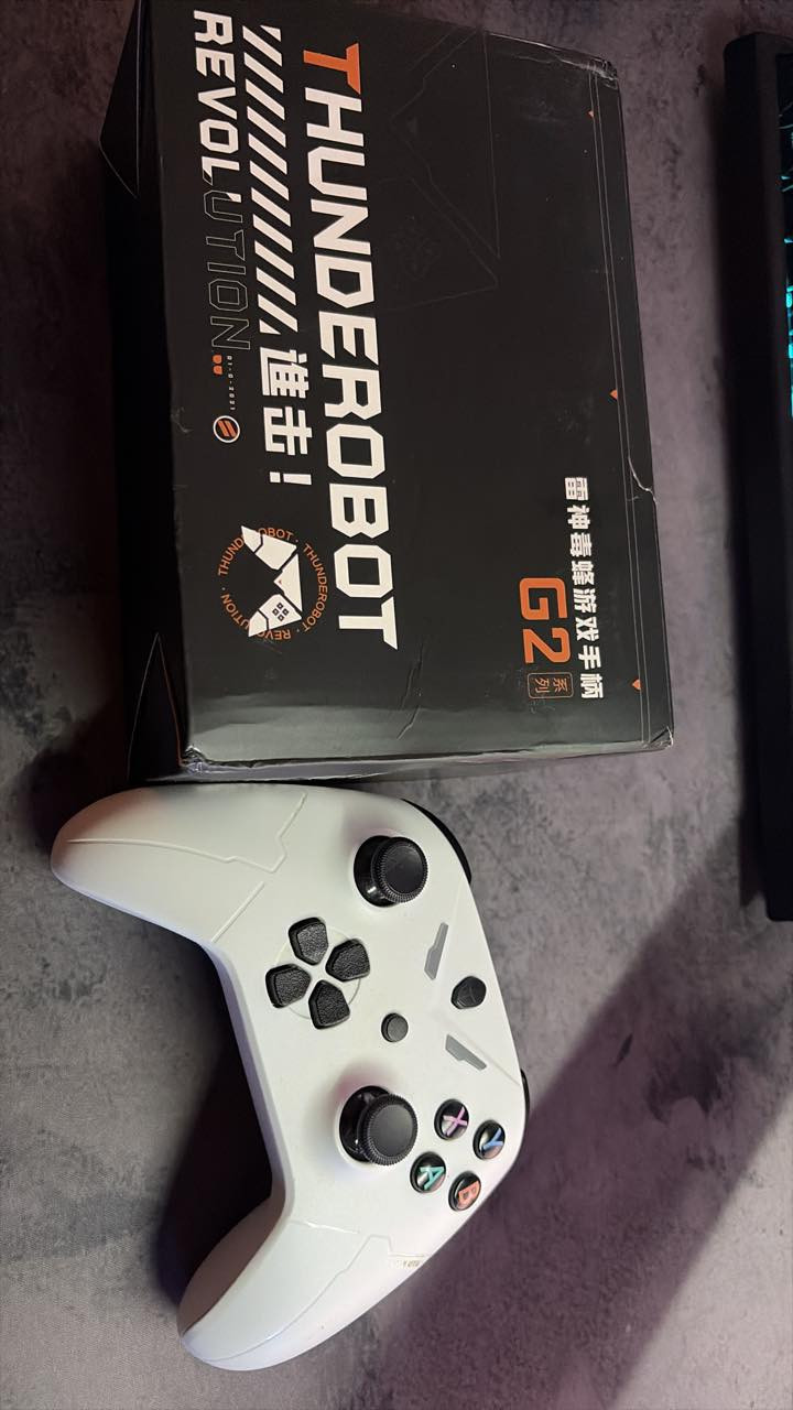 للبيع قطع متعدده فقط كربلاء
كل القطع استخدام شخصي وليس امازون 

للبيع بور سبلاي 
Fsp hyper k 500w 
كامل ملحقاته موجوده 
السعر ٣٠ الف

للبيع جوستك اكسبوكس قيم سير 
Gamesir kaleid flux RGB
الجوستك للامانة كلش قوية وبمستوى ثاني
ماوياهة واير 
السعر ٣٠ الف 

جوستك بلي ستيشن 4 كوبي درجة اولى
لون شفاف وبصراحه جيده ك كوبي
السعر ١٣ الف

يدة thunderbolt revolution G2
وايرلس وr2 l2 مالتهة كلكات
تفيد للسرعه وجماعه الشوتر
السعر ٢٠ الف

مبرده مائية وهوائية
الصيف جاي وتعرف الحر يكتل
تنربط usb يعني حرفيا تلعب والهوة بوجهك بارد
السعر ١٥ الف

سبب بيع كل هذني الاشياء
اريد اشتري ببغاء بصراحه 

مكاني كربلاء وماكو توصيل الا اذا طلبك صار فوك ٣٥ الف


**إذا كنت صاحب هذا الإعلان وتريد حذفه لأي سبب، رجاءا أرسل رسالة إلى الدعم الفني**