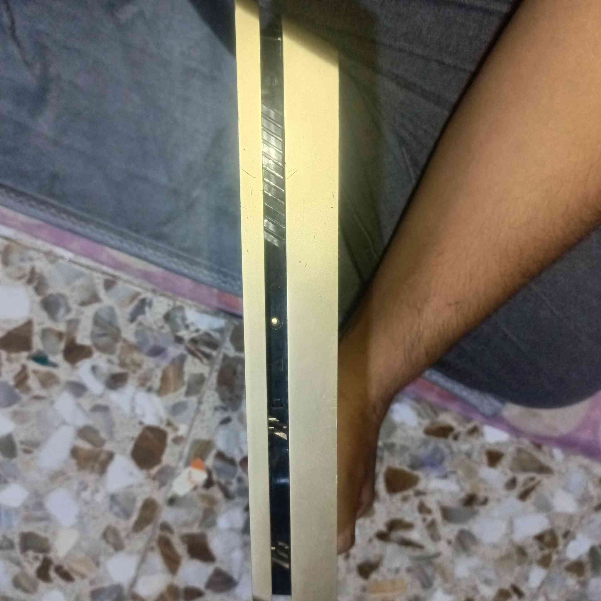 بلي 4 سلم مهكر نظام 11.50 قرص باندل ذهبي وياه يده ما مفتوح لوك ستيكر بيه شخوط سعر 300


**إذا كنت صاحب هذا الإعلان وتريد حذفه لأي سبب، رجاءا أرسل رسالة إلى الدعم الفني**