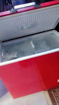 مجمدة • قابل للتفاوض