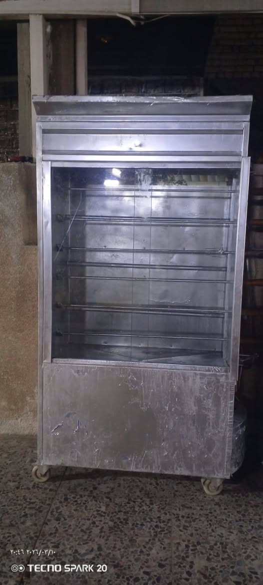 سلام عليكم شويات دجاج نظيفات كلش استخدام اقل من سبوع
شرط الفحص 
شوايه ٦ شياش 
مكاني بغداد حي اور 
***********
تفاصيل خاص وبخدمتك
