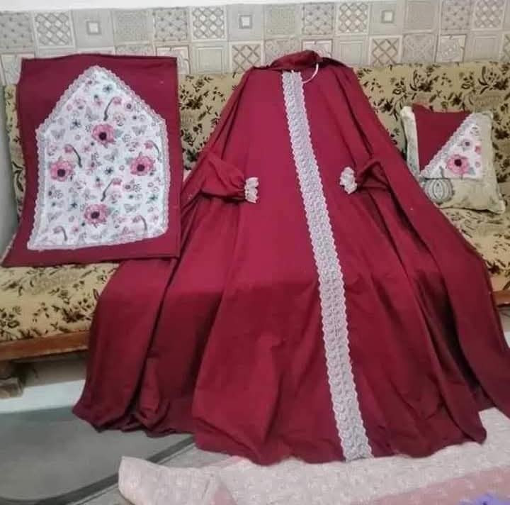 سيت صلاه متكون من جادر ومصلايه وحافظه قران وحافظه تربه نوع القماش همايون اماراتي 
الون حسب الطلب مده الحجز 4 ايام توصيل متوفر كل العراق تنفيذ حسب الطلب التردوه للحجز ‏‪***********‬‏
