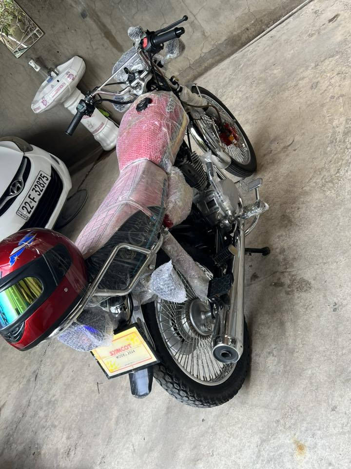 اخوان درجه نضيف ما بي عيب نوعية سونيك موديل 25 سعره 620وب مجال للشرا مكاني كركوك حي العسكري رقم***********￼
