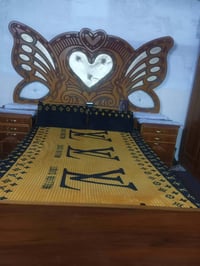 غرفة للبيع • مع الدوشك