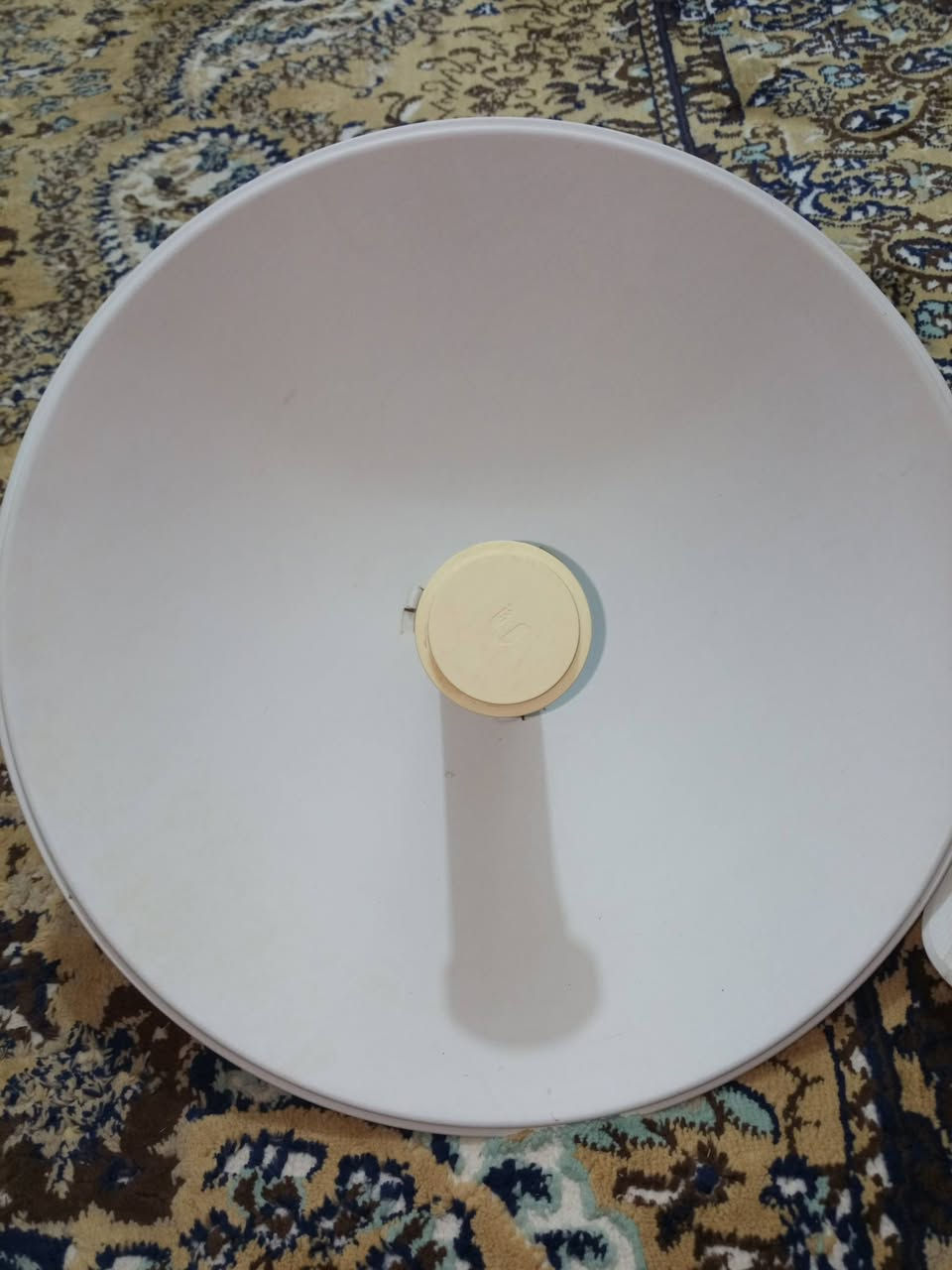 السلام عليكم شبكه كامله للبيع سعر 80بور بيم الاصلية واير نانو راوتر شرط الفحص نضيفةت كلش ***********
